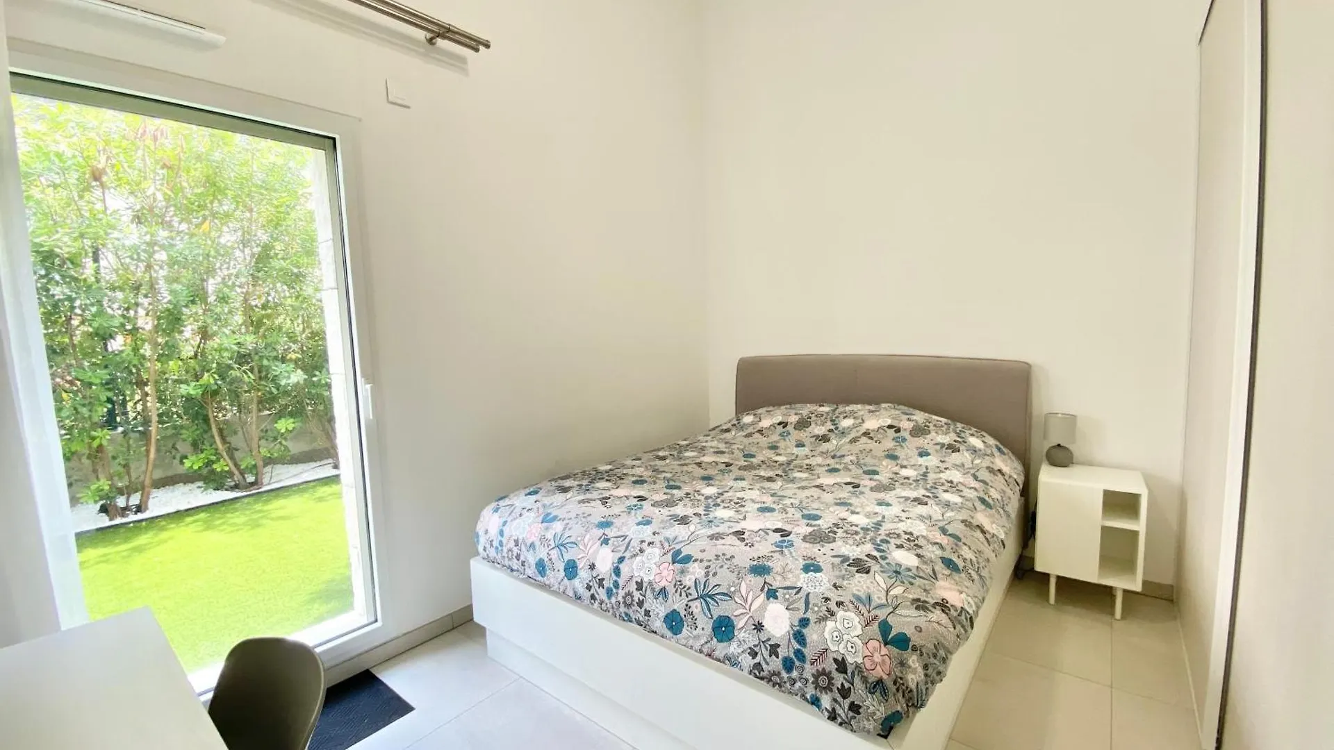 Appartement Palm Beach Proche Croisette Cannes Lägenhet