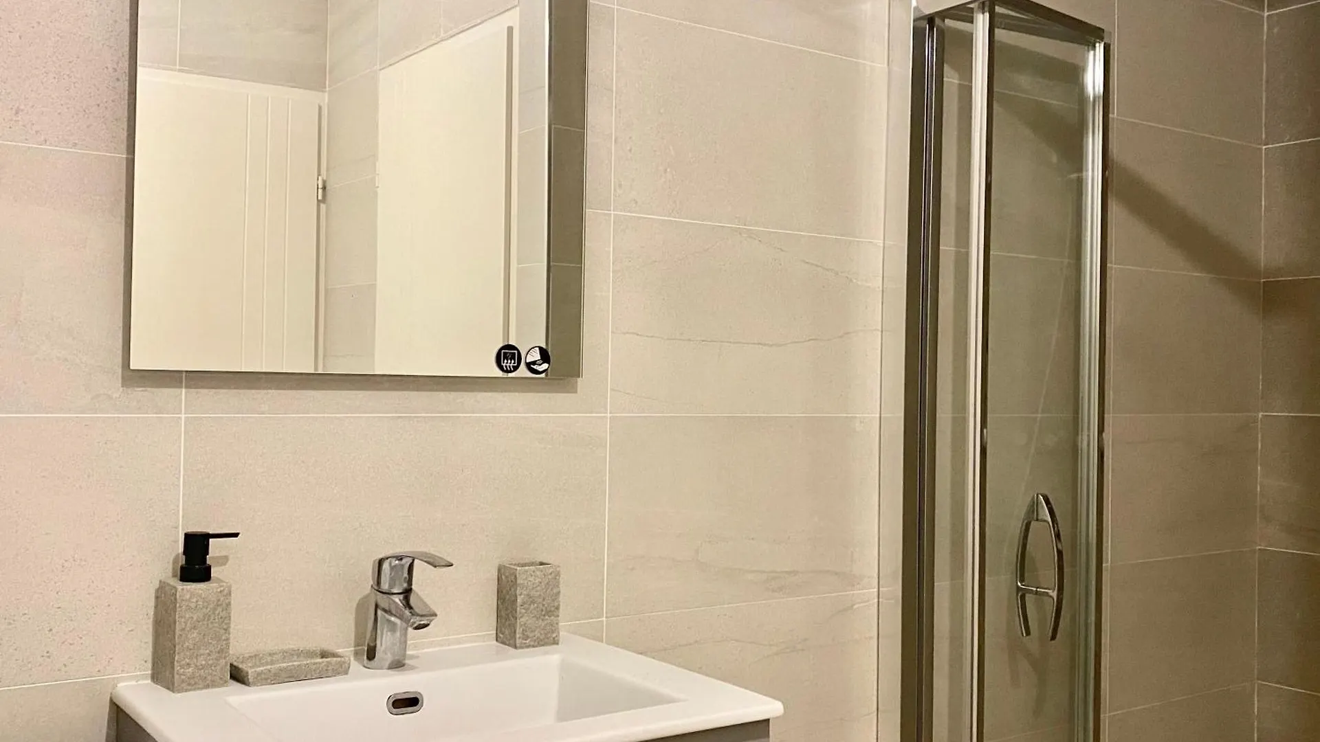 Appartement Palm Beach Proche Croisette Cannes